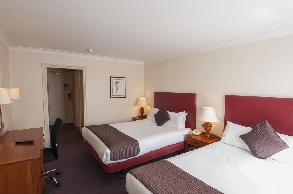 The Bell Hotel Epping Dış mekan fotoğraf