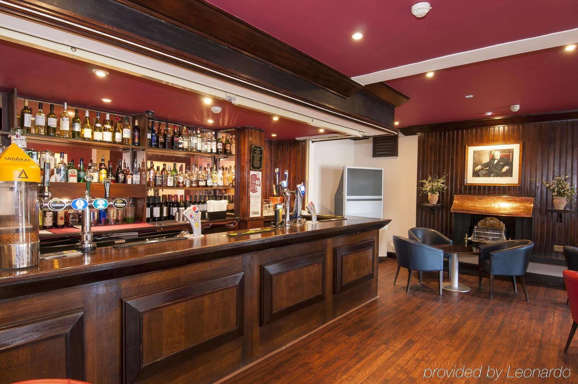 The Bell Hotel Epping Dış mekan fotoğraf